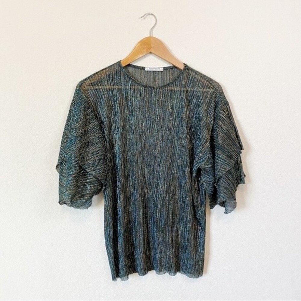 Zara Trafaluc Green Metallic Ruffle Short Sleeve Scoopneck Top Size Small
